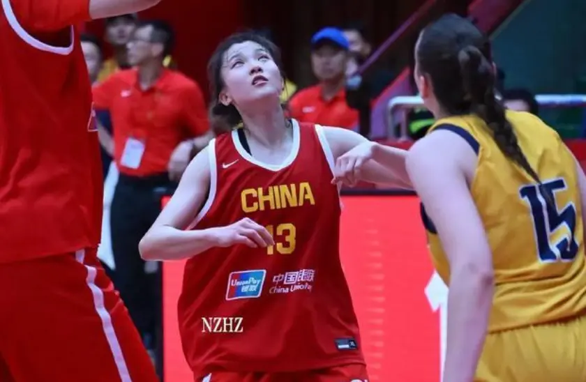 对于没有国, 残酷, 第一节比赛