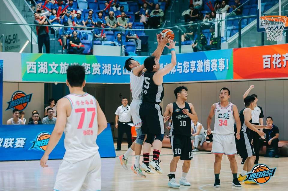 几千名球迷 几千名球迷